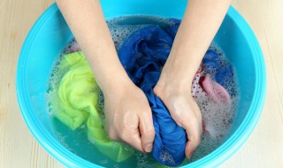 洗衣服按什么顺序洗 洗衣服分为几个步骤