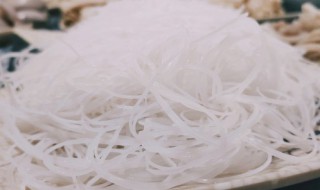 红薯粉丝是怎么做成的(红薯怎样做成粉丝)