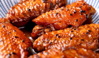 柠檬鸡翅的最正宗做法（柠檬鸡翅做法大全）