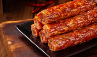 腊肠炒什么好吃（腊肠炒什么好吃图片）