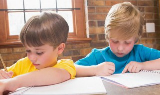 悲可以组什么词（悲可以组什么词语和拼音）