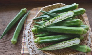 秋葵炒腊肠怎么炒好吃（秋葵能炒腊肠吗）