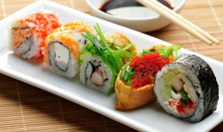 彩色寿司米饭怎么做（彩色寿司米饭怎么做才好吃）