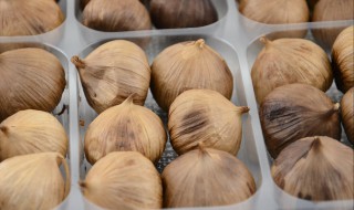 黑蒜的食用方法 黑蒜的食用方法和禁忌