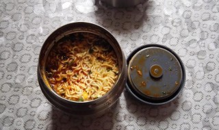 保温饭盒打不开被吸住了怎么办 保温饭盒打不开被吸住了怎么办的视频