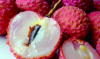 吃了荔枝里的虫子怎么办 吃荔枝发现里面有虫吃下去了怎么办