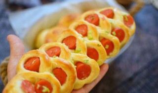 火腿肠面包做法 火腿肠面包做法视频