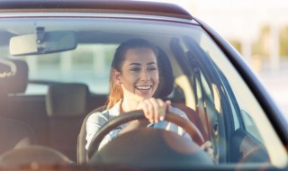 倒车入库几个方法 倒车入库几个方法视频