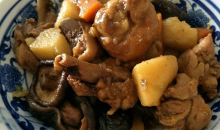 小鸡蘑菇香菇做法（小鸡蘑菇香菇做法窍门）