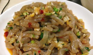 酸菜烩魔芋如何做（酸菜魔芋怎么做好吃简单）