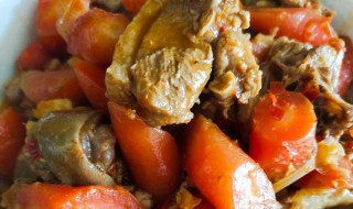 胡萝卜炒鸭肉如何做（胡萝卜炒鸭肉如何做好吃窍门）