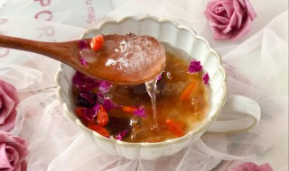 桃胶玫瑰露如何做(桃胶玫瑰露如何做好吃)
