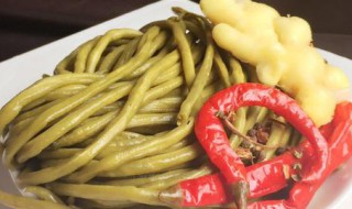 酸豆角炒油豆腐的做法（酸豆角炒油豆腐的做法大全）