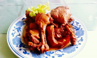 小麻辣鸭腿的家常做法(小麻辣鸭腿的家常做法窍门)