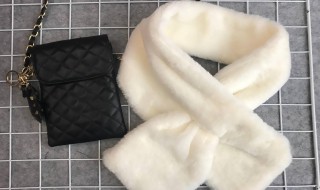 獭兔毛围巾真假怎么看 獭兔毛围巾真假怎么看的