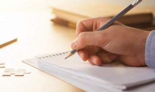 关于爱情文艺的句子说说心情 关于爱情文艺的句子说说心情短语