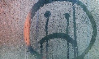 焦虑句子朋友圈（焦虑句子朋友圈说说）