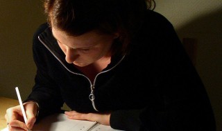 介绍舞狮的英语作文 介绍舞狮的英语作文带翻译