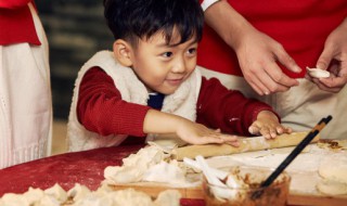 莲藕饺子馅如何做（莲藕饺子馅如何做才好吃）