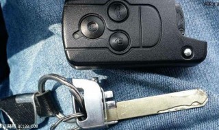 车门锁冻了怎么彻底解决 车门锁冻了关不上的解决办法