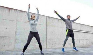 俯撑开合跳怎么做 俯撑开合跳怎么做视频