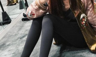 鲨鱼裤怎么搭配衣服（夏季鲨鱼裤怎么搭配衣服）