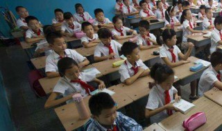 夜宿山寺的意思全解 古诗夜宿山寺的意思全解