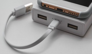 手机数据线脏了怎么清洗 手机数据线脏了如何洗掉