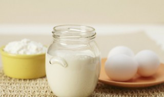 鸡蛋怎么放进瓶子里 鸡蛋如何放进瓶子里