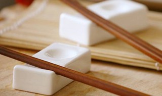 白筷子和黑筷子的区别 白筷子和黑筷子有什么区别