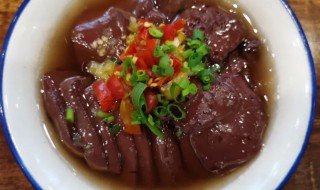 猪血怎么蒸好吃 蒸猪血的做法