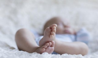 新生儿奶粉温度 新生儿奶粉温度为40度为宜