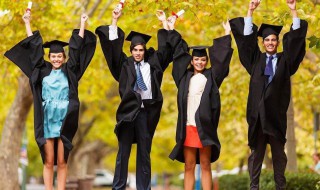 美术考研各科目总分多少 了解一下报考研究生的条件