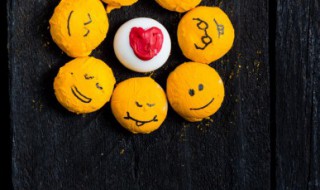 适合幼儿园感恩的句子（适合幼儿园感恩的句子简短朋友）