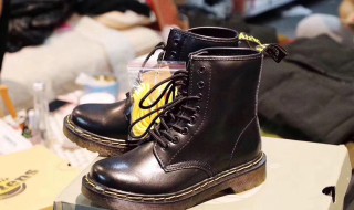 马丁靴皮子太硬怎么办 马丁靴皮子太硬怎么办小妙招