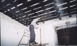 屋顶加固如何做(屋顶加固如何做防水)