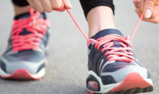 运动鞋不合脚怎么办（鞋子不合脚怎么办?）