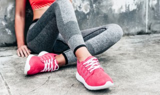 运动鞋脏了怎么办（运动鞋脏了怎么办妙招）