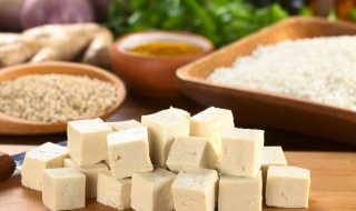 卤冻豆腐怎么做 卤冻豆腐怎么做视频