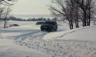 冬天雪地爬坡驱车技巧 冬天雪地爬坡驱车技巧是什么