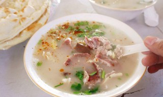 如何做羊杂汤才好喝（羊杂怎么做汤好喝）