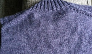 毛衣往上缩怎么解决（毛衣往上缩怎么解决方法）