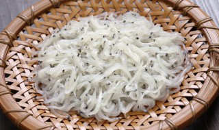 银鱼炒萝卜丝如何做（银鱼炒萝卜丝如何做菜）