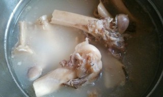 羊骨怎么炖好（羊骨怎么炖好喝）