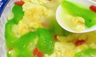 丝瓜和鸡蛋一起吃的好处(丝瓜和鸡蛋一起吃的好处与坏处)