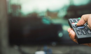 赵佾是什么人物 赵嶶是哪里人