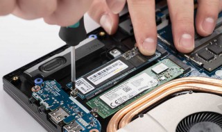 机械硬盘的拆卸方法（怎么拆开机械硬盘）