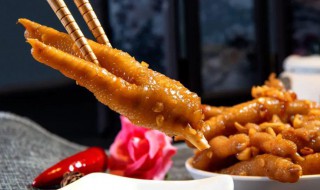 鸡爪怎么卤又脆皮不烂 卤鸡爪怎么弄才能煮到软但是不烂