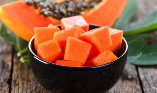 百合木瓜甜汤如何做（百合木瓜汤的做法）