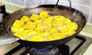 财神饺子怎么弄(迎财神包饺子)